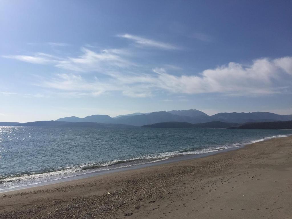 Elaianthos 2 Aparthotel Gytheio Exteriör bild