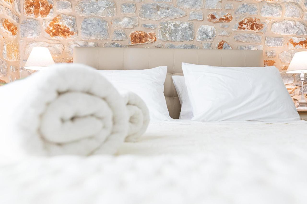Elaianthos 2 Aparthotel Gytheio Exteriör bild